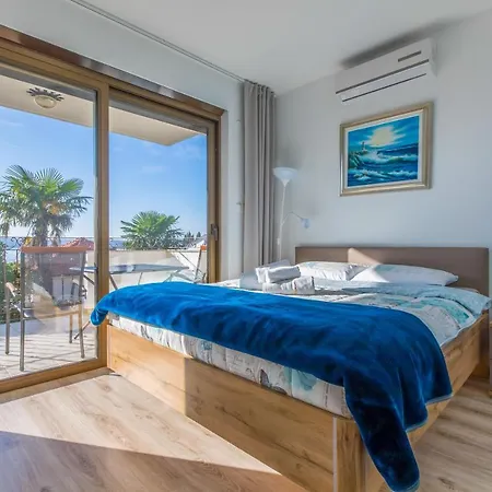 Apartment Pericic Zuti